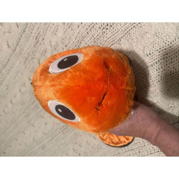 Disney Store Exclusive Finding Nemo 15” Plush Stuffed Toy - Picture 4 of 5